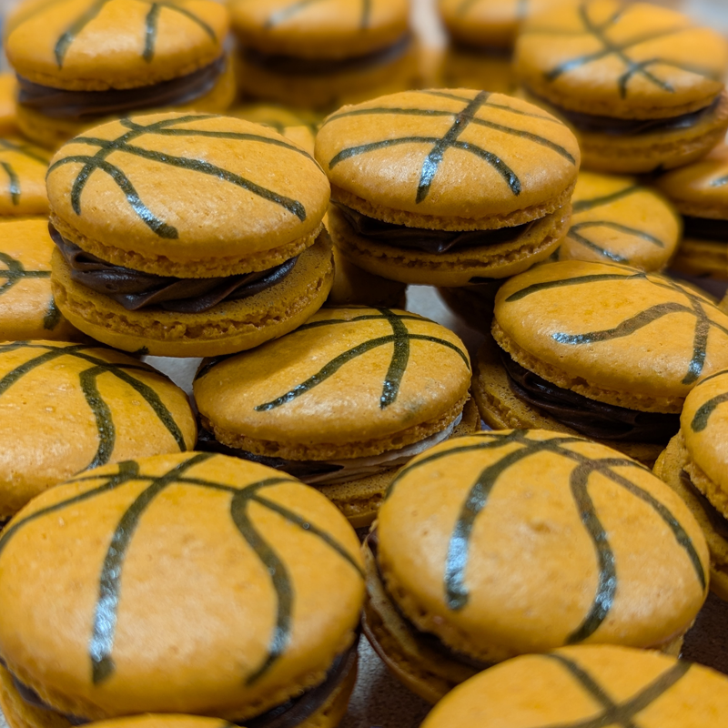 Basketball macarons