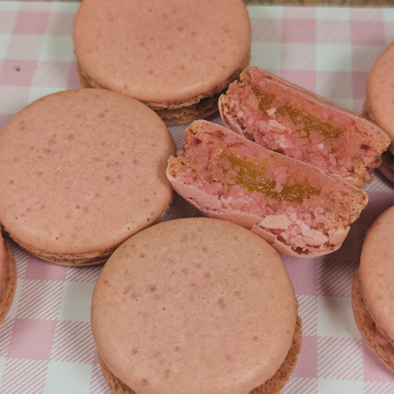 Strawberry Lemonade Macaron
